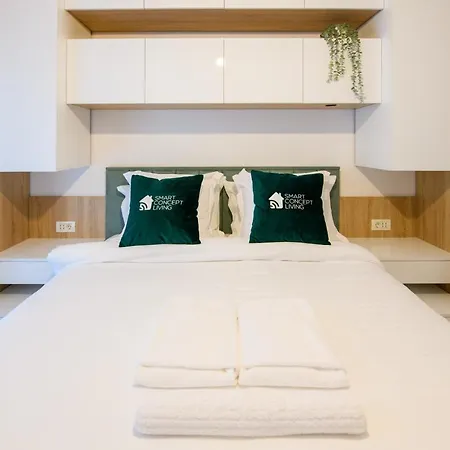 Smart Concept Living Plaza Apartman *