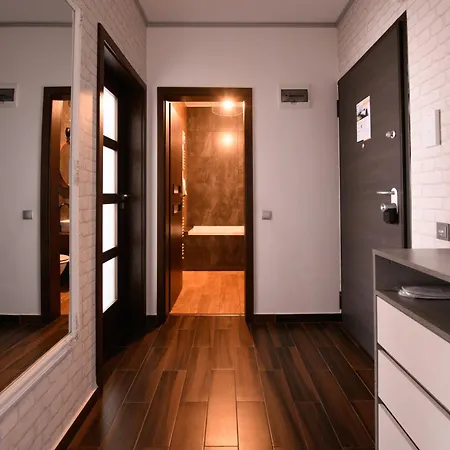 Smart Concept Living Plaza Apartman Bukarest