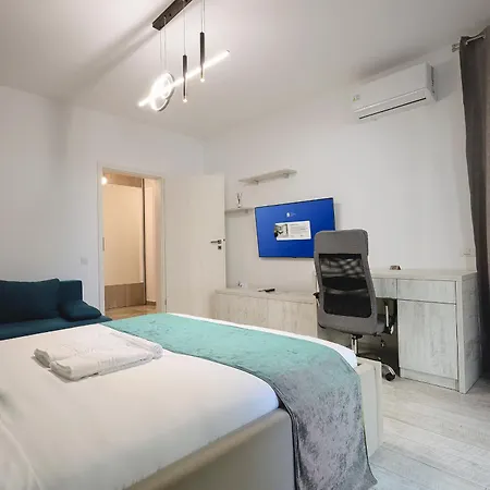 Apartman Smart Concept Living Plaza