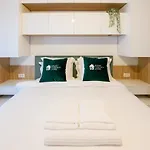 Smart Concept Living Plaza Apartman *