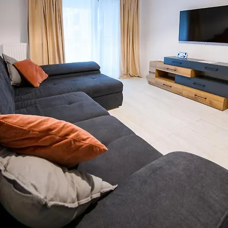 Smart Concept Living Plaza בוקרשט