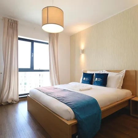 Smart Concept Living Plaza דירה