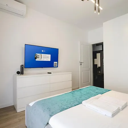 Smart Concept Living Plaza