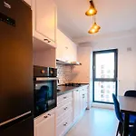 Smart Concept Living Plaza